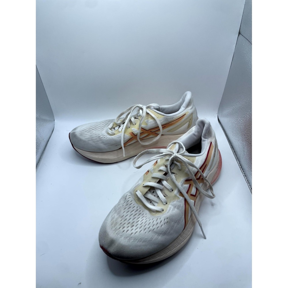 Asics GT-2000 12 1012B506 Womens 8 Sneaker White Light Garnet Running Shoes